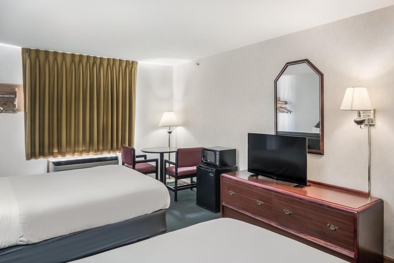 Americas Best Value Inn-Wenona מראה חיצוני תמונה